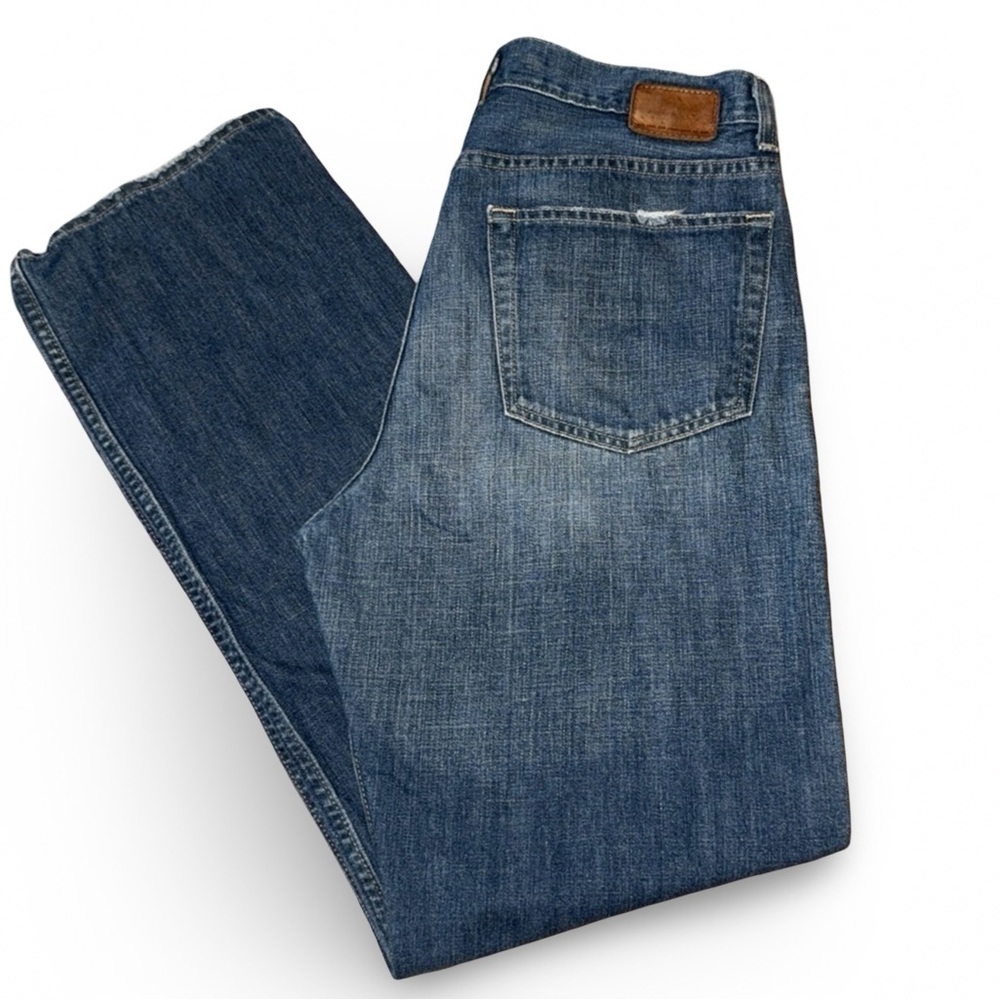 GAP Men’s Easy Fit Medium Wash Blue Jean Denim, Size 34‎ x 32